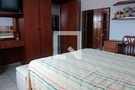 Dormitório de casa à venda com 3 quartos, 278m² em Vila Siria, São Paulo