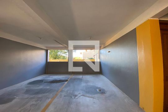 Garagem de apartamento à venda com 1 quarto, 59m² em Vila Nova, Novo Hamburgo