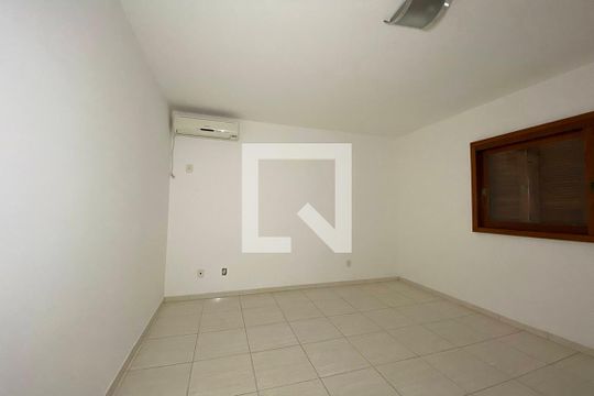 Quarto 1  de apartamento à venda com 1 quarto, 59m² em Vila Nova, Novo Hamburgo