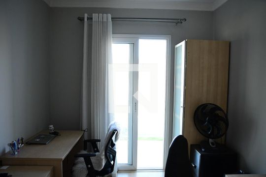 Escritório de casa de condomínio para alugar com 4 quartos, 330m² em Jardim Colibri, Cotia