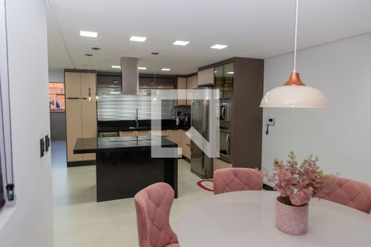 Cozinha de casa à venda com 3 quartos, 380m² em Vila Conceicao, Diadema