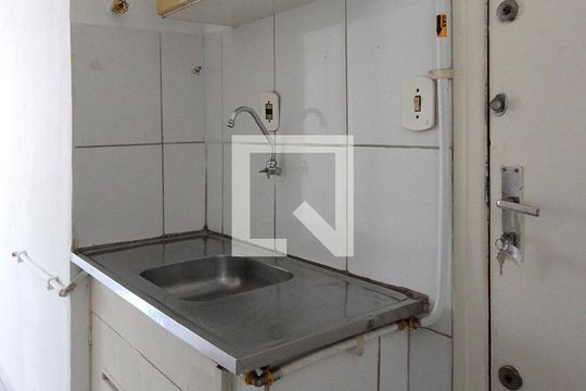 Cozinha de kitnet/studio à venda com 1 quarto, 32m² em Campos Elíseos, São Paulo