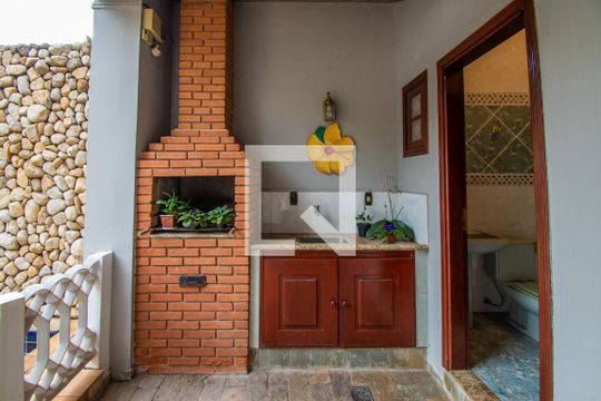Churrasqueira de casa para alugar com 4 quartos, 400m² em Jardim Chapadão, Campinas