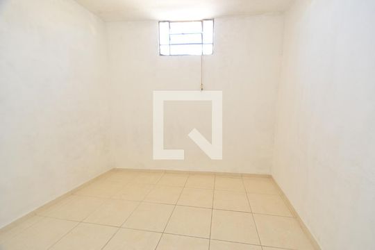 Quarto1 de casa para alugar com 2 quartos, 60m² em Bonfim, Belo Horizonte
