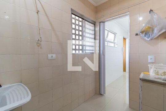 Lavanderia e Banheiro de Serviço de apartamento à venda com 3 quartos, 76m² em Bosque da Saúde, São Paulo