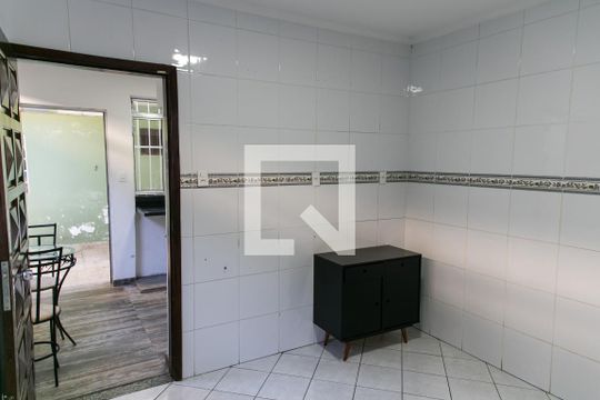 Copa   de casa para alugar com 3 quartos, 143m² em Jardim Virginia Bianca, São Paulo
