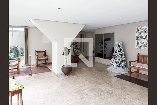 Hall de Entrada de apartamento à venda com 1 quarto, 38m² em Consolação, São Paulo