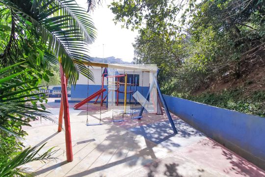 Área Comum - Playground de apartamento para alugar com 3 quartos, 58m² em Jardim Santa Teresinha, São Paulo