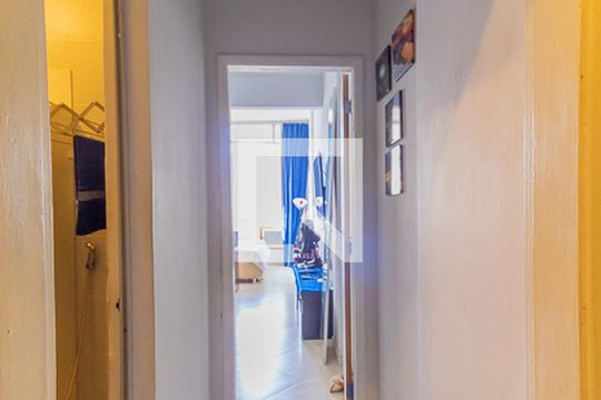 Corredor de apartamento à venda com 1 quarto, 31m² em Centro, Rio de Janeiro