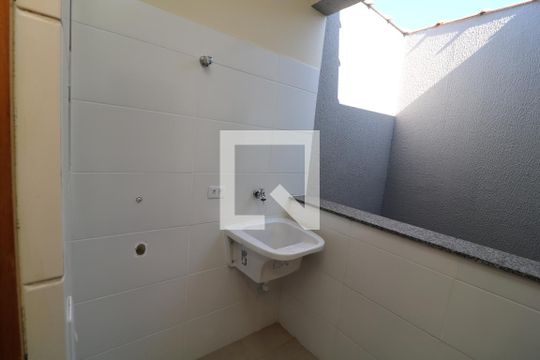 Área de Serviço de apartamento para alugar com 2 quartos, 30m² em Jardim Santa Teresinha, São Paulo