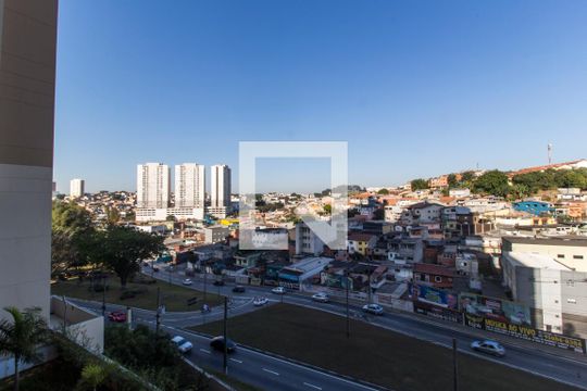 Vista de apartamento à venda com 3 quartos, 105m² em Jardim Tupanci, Barueri