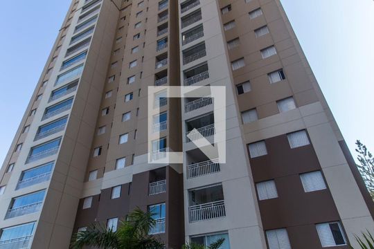 Fachada do bloco de apartamento à venda com 3 quartos, 105m² em Jardim Tupanci, Barueri