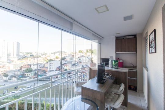 Varanda gourmet de apartamento à venda com 3 quartos, 105m² em Jardim Tupanci, Barueri