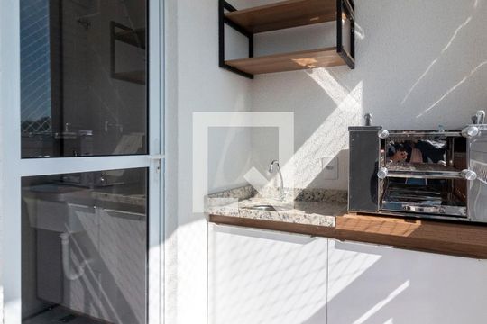 Varanda Gourmet de apartamento para alugar com 2 quartos, 58m² em Itaquera, São Paulo