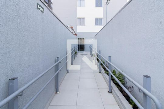 Área Comum - Entrada de apartamento para alugar com 2 quartos, 42m² em Vila Augusta, Guarulhos