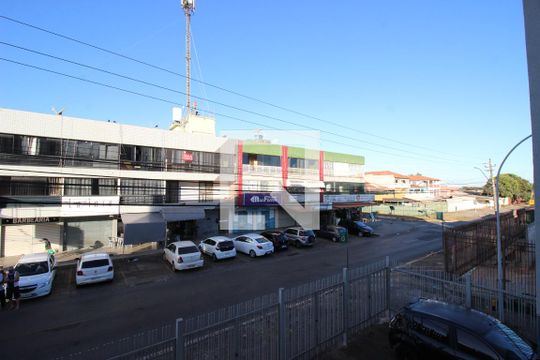 Vista da Sala de apartamento para alugar com 2 quartos, 41m² em Guará I, Brasília