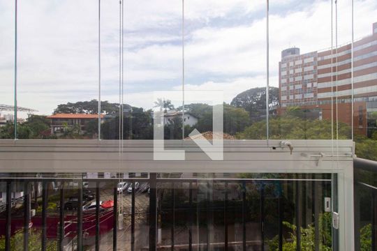Vista do quarto de apartamento para alugar com 2 quartos, 65m² em Jardim Leonor, São Paulo