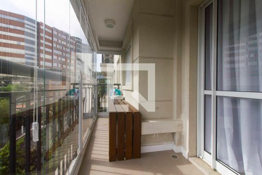 Varanda de apartamento para alugar com 2 quartos, 65m² em Jardim Leonor, São Paulo