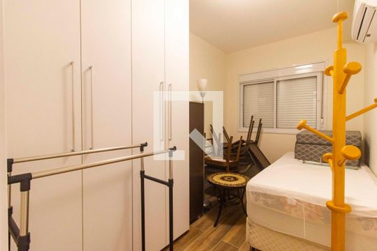 Quarto  de apartamento para alugar com 2 quartos, 65m² em Jardim Leonor, São Paulo