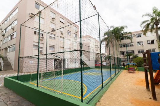Área comum Quadra Esportiva de apartamento à venda com 1 quarto, 33m² em Vila Ipiranga, Porto Alegre