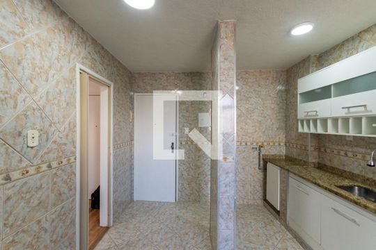 Cozinha e Área de Serviço de apartamento à venda com 2 quartos, 70m² em Cidade Nova, Rio de Janeiro