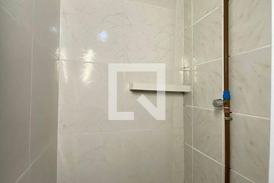 Banheiro Garagem de casa à venda com 3 quartos, 150m² em Liberdade, Novo Hamburgo