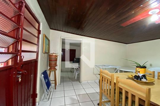 Salão de Festas de casa à venda com 3 quartos, 150m² em Liberdade, Novo Hamburgo