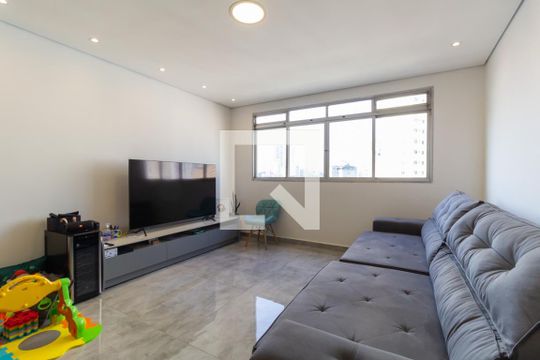 Apartamento para alugar com 2 quartos, 72m² em Cambuci, São Paulo