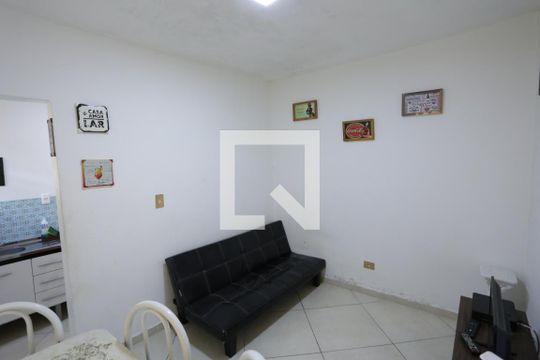 Sala de kitnet/studio para alugar com 1 quarto, 50m² em Parque Císper, São Paulo