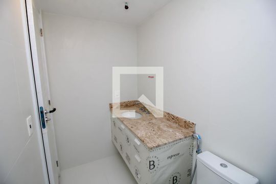 Banheiro da Suíte 3 de apartamento à venda com 3 quartos, 181m² em Praia do Flamengo, Rio de Janeiro