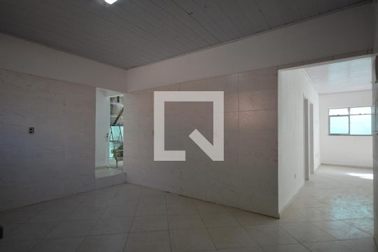 Cozinha de casa para alugar com 3 quartos, 100m² em Penha, Rio de Janeiro