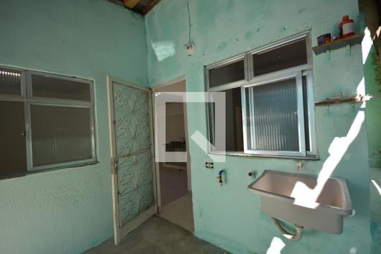 Fachada de casa para alugar com 3 quartos, 100m² em Penha, Rio de Janeiro