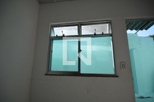 Vista da Sala de casa para alugar com 3 quartos, 100m² em Penha, Rio de Janeiro