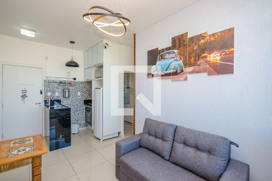 Sala  de apartamento à venda com 1 quarto, 34m² em Vale do Sereno, Nova Lima