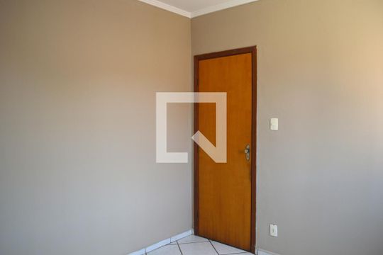 quarto 1 de casa para alugar com 2 quartos, 110m² em Vila Trinta E Um de Março, Campinas