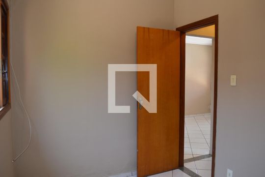 Quarto 1 de casa para alugar com 2 quartos, 110m² em Vila Trinta E Um de Março, Campinas
