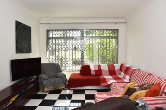 Sala de casa para alugar com 3 quartos, 371m² em Cidade Ademar, São Paulo
