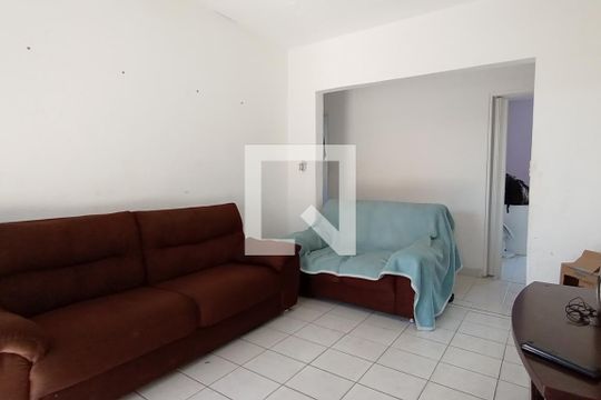 Sala 2 de casa à venda com 4 quartos, 130m² em Conjunto Habitacional Padre José de Anchieta, São Paulo