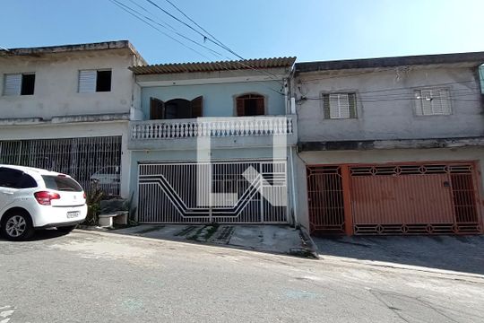 Fachada de casa à venda com 4 quartos, 130m² em Conjunto Habitacional Padre José de Anchieta, São Paulo