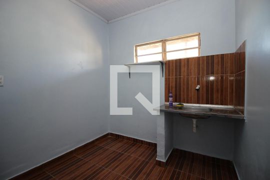 Cozinha  de casa à venda com 2 quartos, 40m² em Ceilândia Norte (ceilândia), Brasília