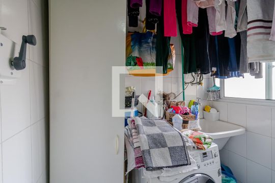 Área de Serviço de apartamento à venda com 3 quartos, 67m² em Vila Firmiano Pinto, São Paulo