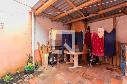 Churrasqueira de apartamento à venda com 4 quartos, 100m² em Rubem Berta, Porto Alegre