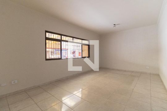 Casa à venda com 3 quartos, 189m² em Vila Santo Estéfano, São Paulo