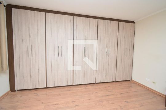 Quarto 1 de casa à venda com 3 quartos, 384m² em Jardim Rosa de Franca, Guarulhos