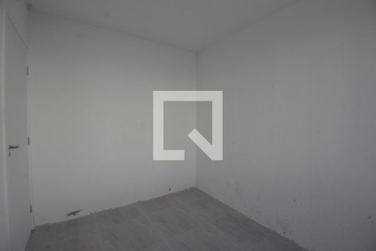 Quarto 2 de apartamento à venda com 2 quartos, 42m² em Rio Branco, Canoas