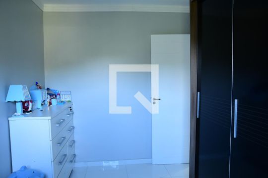 Quarto 2  de apartamento para alugar com 2 quartos, 54m² em Jardim Colibri, Cotia