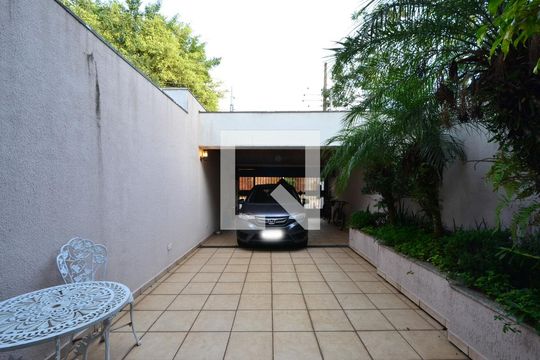 Garagem de casa à venda com 3 quartos, 250m² em Vila Clementino, São Paulo
