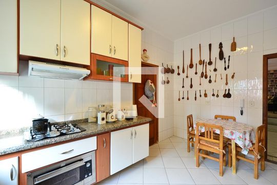 Cozinha de casa à venda com 3 quartos, 250m² em Vila Clementino, São Paulo
