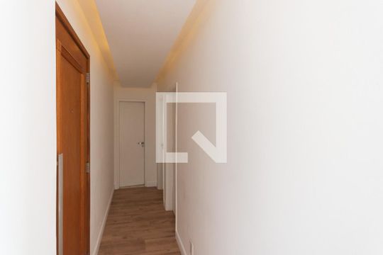 Corredor de apartamento à venda com 2 quartos, 62m² em Vila Isabel, Rio de Janeiro