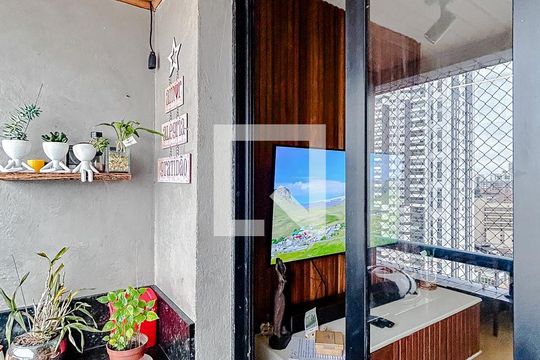 Varanda de apartamento para alugar com 3 quartos, 70m² em Chácara Santo Antônio (zona Leste), São Paulo